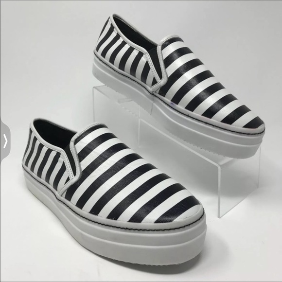Alice + Olivia Shoes - NWT Alice and Olivia striped leather Platform leather slide sneakers